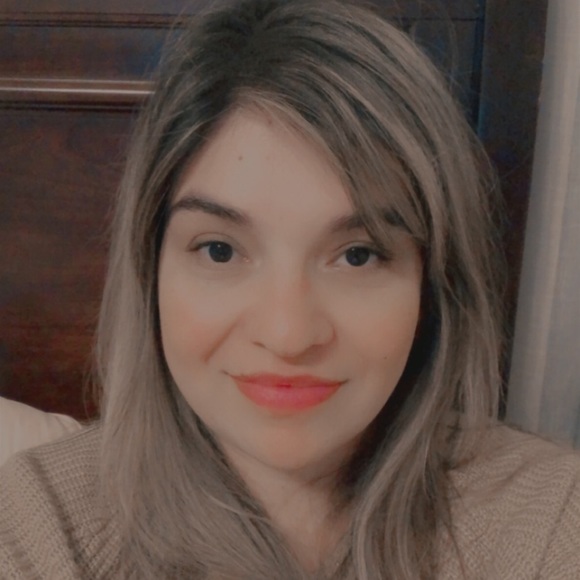 Meet your Posher, Blanca - Picture 1 of 1